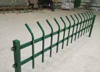 草坪護(hù)欄網(wǎng)為什么浸塑的少？