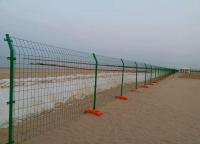 廠區(qū)護欄網(wǎng)網(wǎng)孔一般多大？